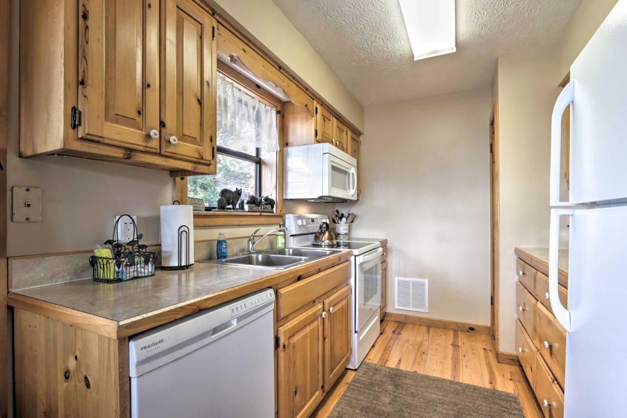 Smoky Mountain Retreat With Hot Tub, Arcade Games Villa Pigeon Forge Buitenkant foto