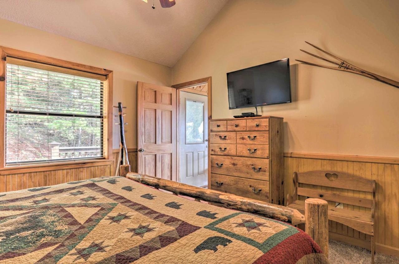 Smoky Mountain Retreat With Hot Tub, Arcade Games Villa Pigeon Forge Buitenkant foto