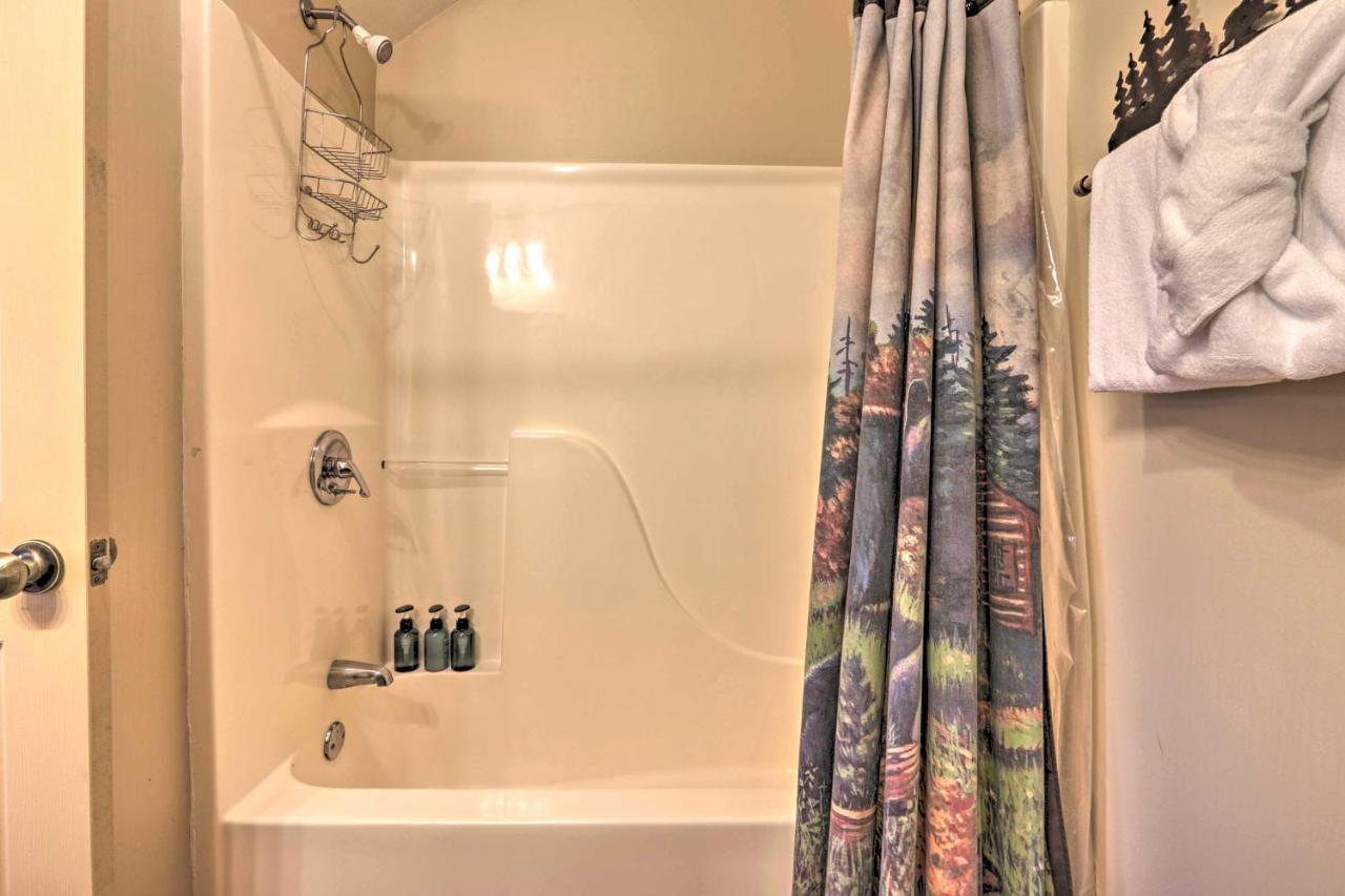 Smoky Mountain Retreat With Hot Tub, Arcade Games Villa Pigeon Forge Buitenkant foto